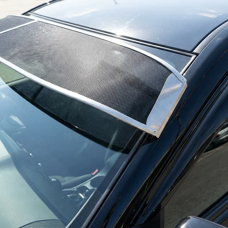 Freightliner 114SD Mesh Windscreen Sunvisor (2012 - 2021) - 1