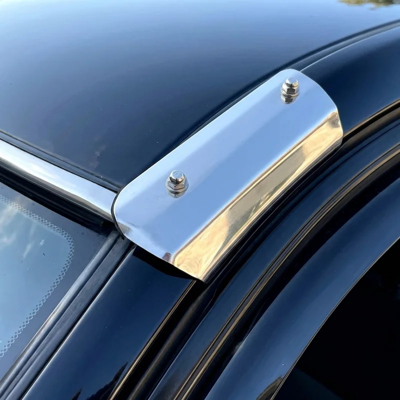 Freightliner Cascadia sada montážních držáků sluneční clony (2008 - 2025) - 1