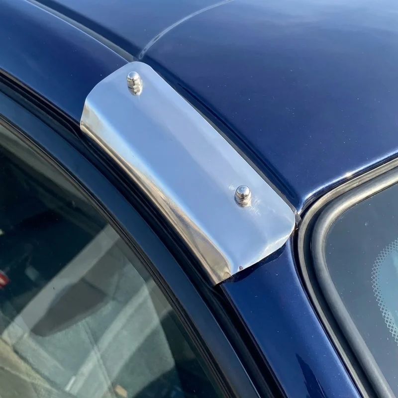 Freightliner FL106 Sunvisor Mounting Bracket Kit (1994 - 2003) - 1