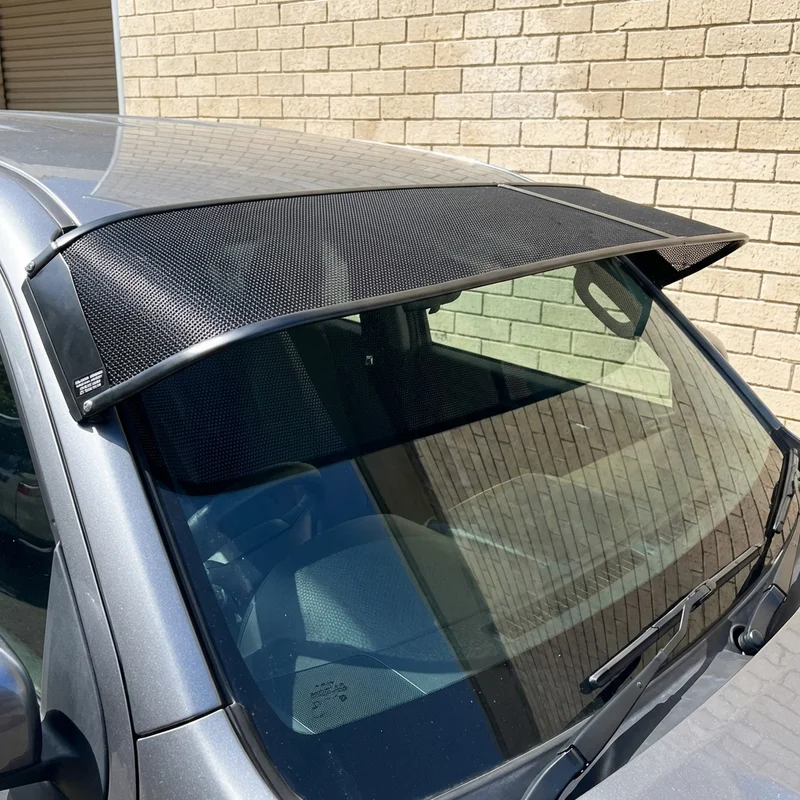 บังแดดกระจกหน้ารถแบบตาข่าย Freightliner MB Line (2019 - 2020) - 1