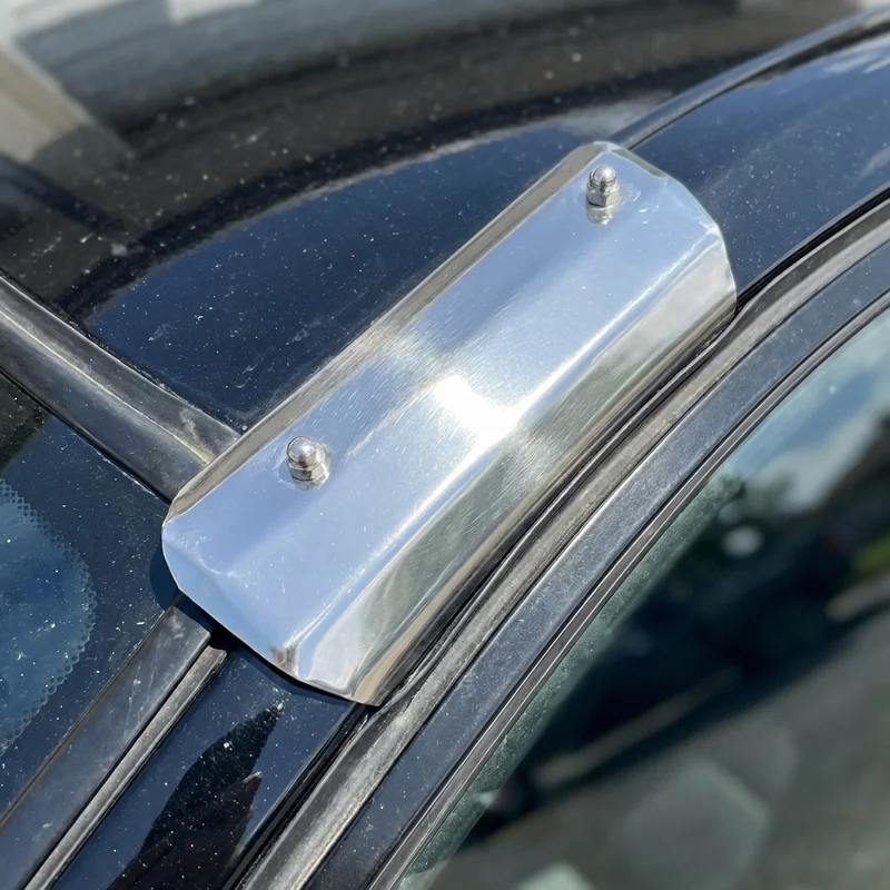 Freightliner Sprinter 4500 komplet montažnih nosilcev za senčnik (2019 - 2020) - 1