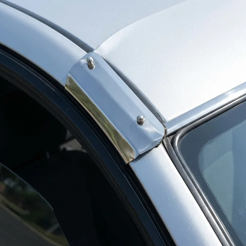 Freightliner XC Lowered Rail Monteringsbeslag til Solskærm (2019 - 2019) - 1