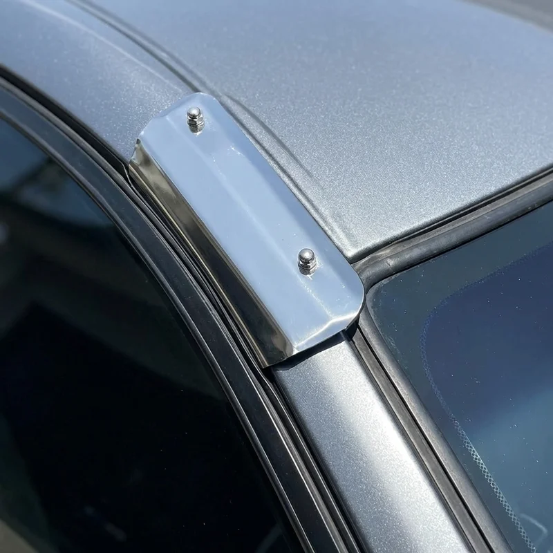 Freightliner XC Modular Rail Monteringsbeslag til Solskærm (2019 - 2019) - 1