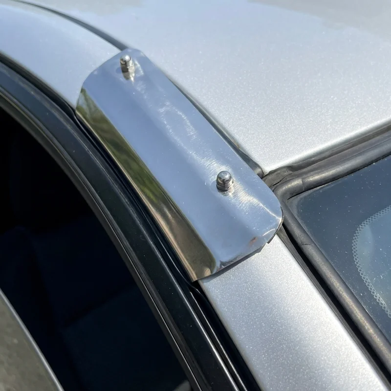 GMC Envoy Monteringsbeslag til Solskærm (2002 - 2009) - 1