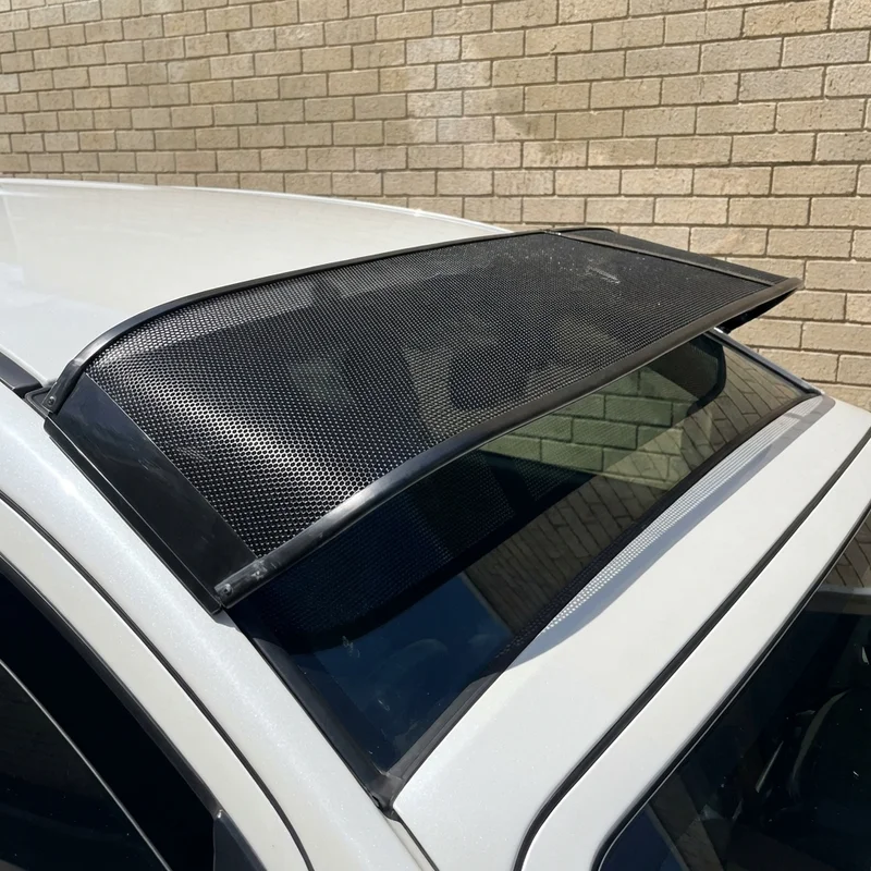 GMC P35/P3500 Van Mesh Windscreen Sunvisor (1970 - 1974) - 1