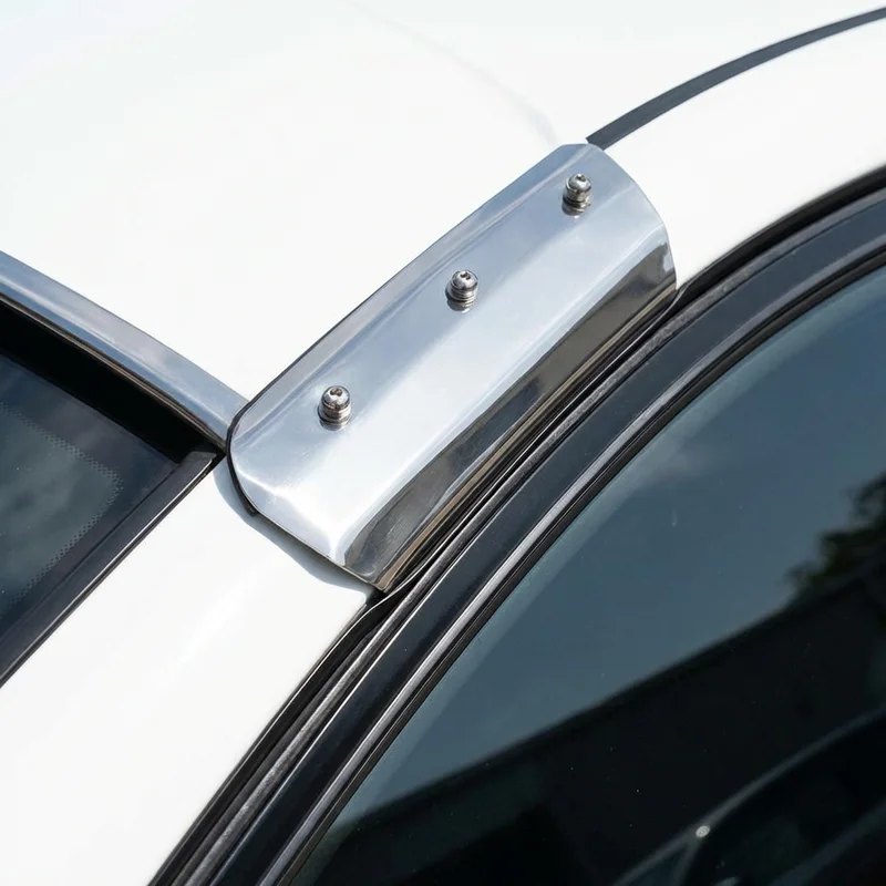 GMC R2500 Suburban Halterungsset für Sonnenblende (1987 - 1991) - 1