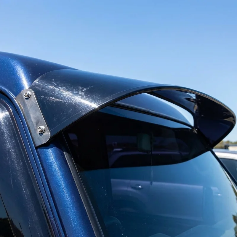 Pełna akrylowa osłona na szybę GMC Sierra 1500 HD (2001 - 2006) - 1