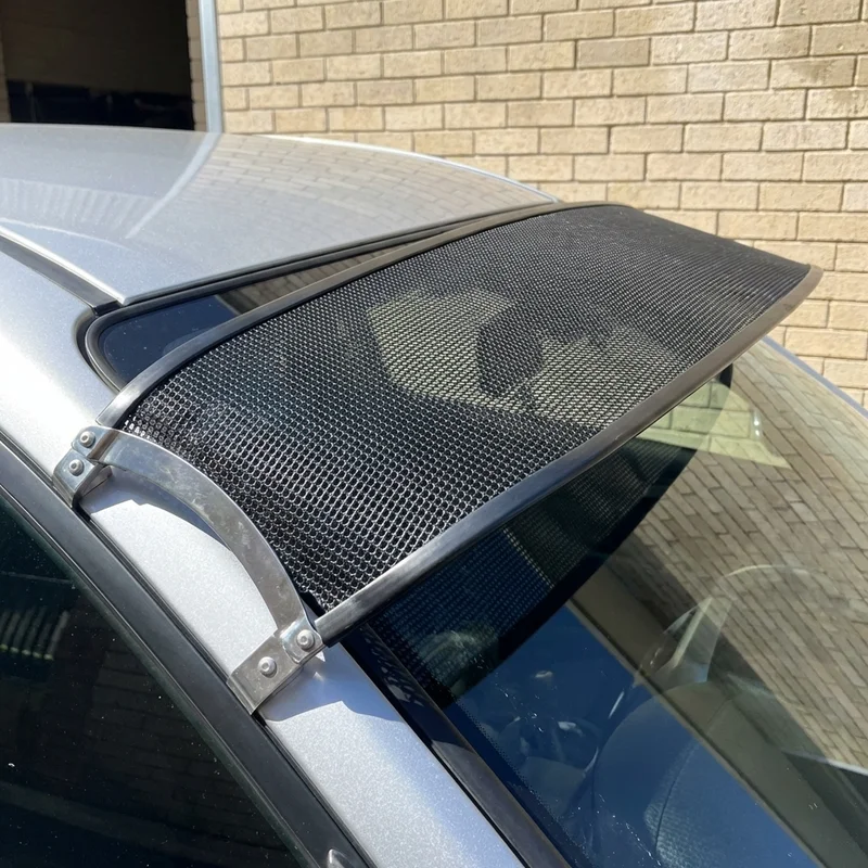 GMC V1500 Suburban Mesh Windscreen Sunvisor (1987 - 1991) - 1