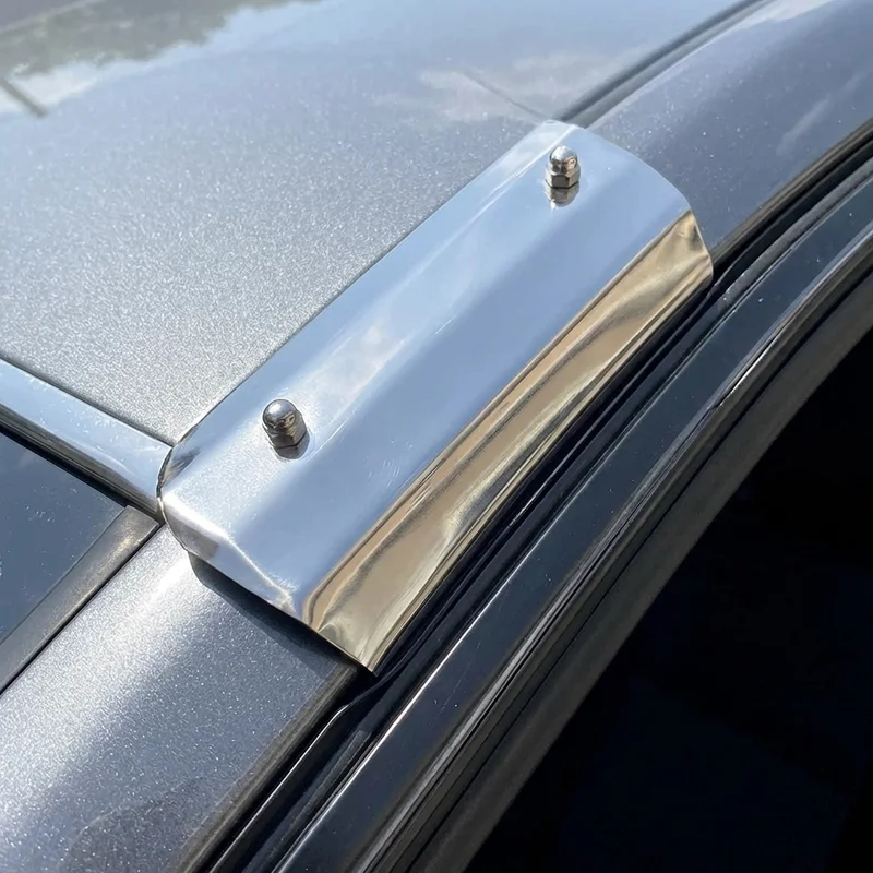 Hino 195h DC Sunvisor Mounting Bracket Kit (2014 - 2014) - 1