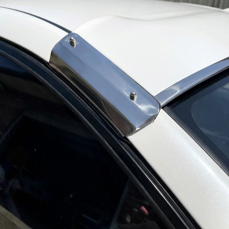 Hino 258 Sunvisor Mounting Bracket Kit (2006 - 2020) - 1