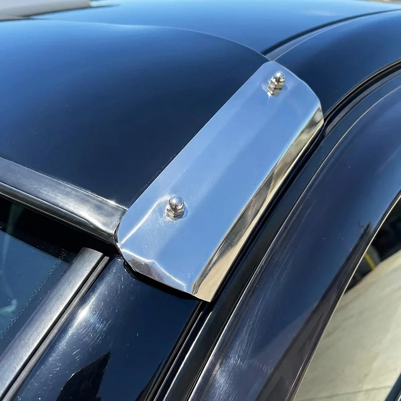 Hino 268 Sunvisor Mounting Bracket Kit (2005 - 2020) - 1