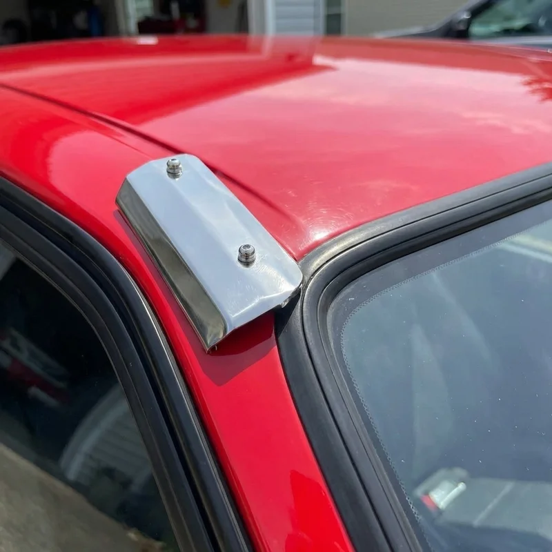 Honda Element Sunvisor Mounting Bracket Kit (2003 - 2011) - 1