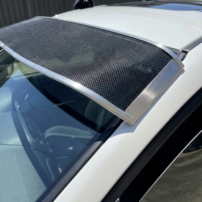 Hyundai Excel Mesh Windscreen Sunvisor (1986 - 1994) - 1