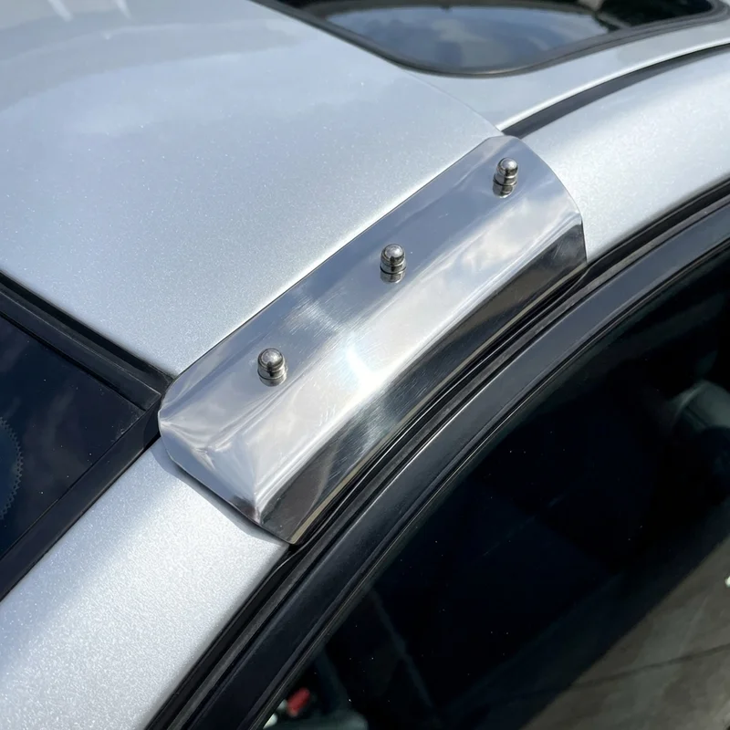 Hyundai Stellar Sunvisor Mounting Bracket Kit (1985 - 1987) - 1