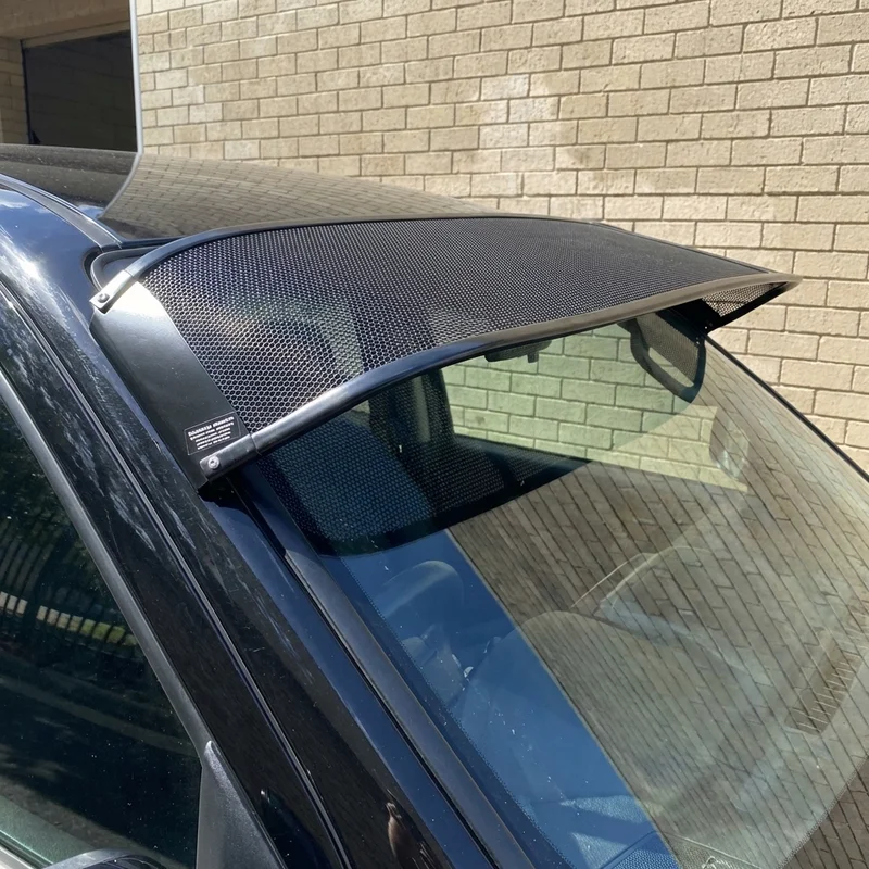 INFINITI EX35 Mesh Windscreen Sunvisor (2008 - 2012) - 1