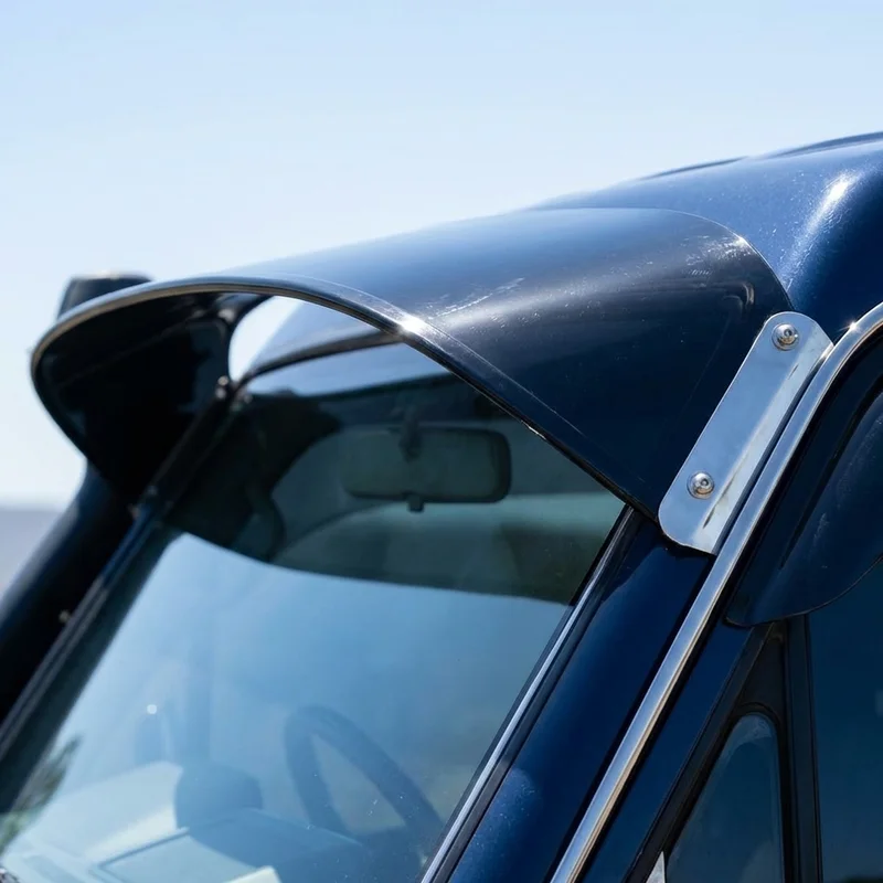 INFINITI M30 Solid Acrylic Windscreen Sunvisor (1990 - 1992) - 1