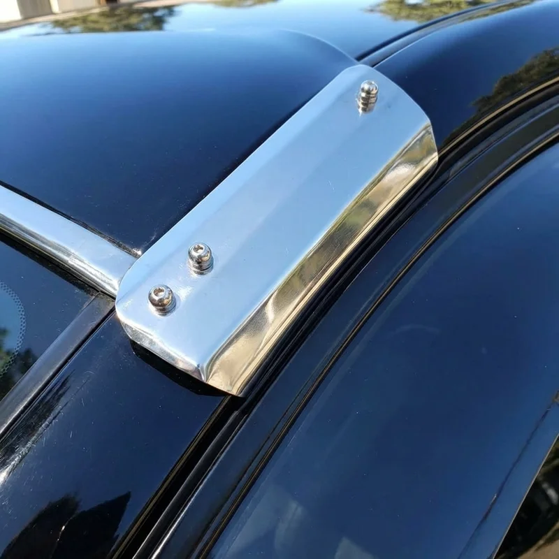 International 1652UPS Sunvisor Mounting Bracket Kit (1990 - 1991) - 1