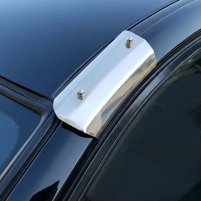 Zestaw uchwytów montażowych do osłony International 1754 (1989 - 1989) - 1