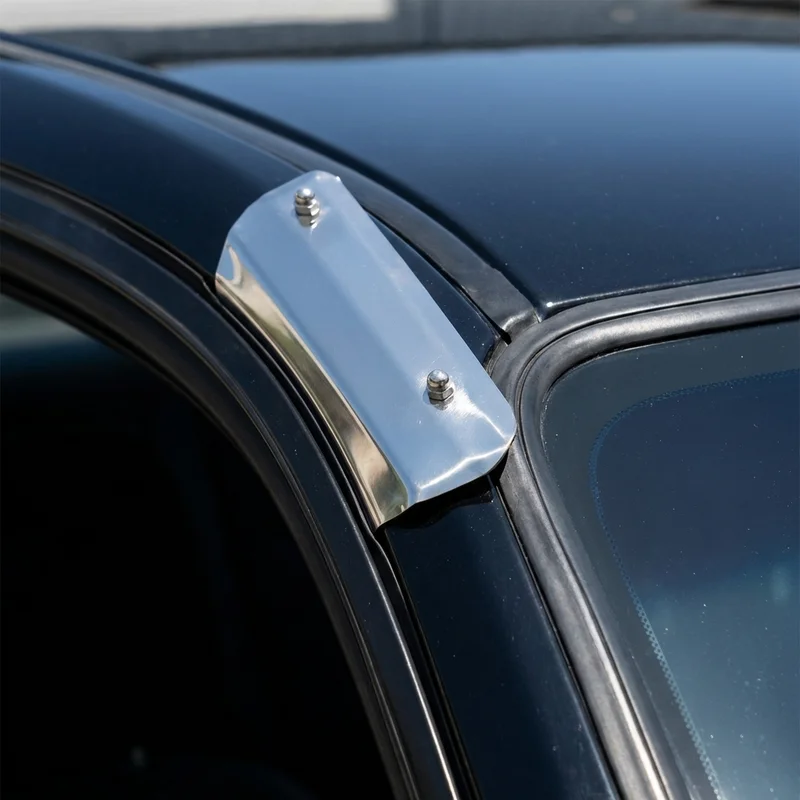 Zestaw uchwytów montażowych do osłony International 2554 (1989 - 2002) - 1