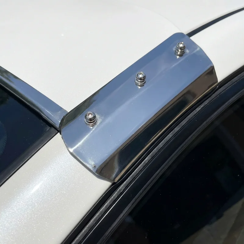 International 5070 Sonnenblenden-Halterungsset (1994 - 2000) - 1