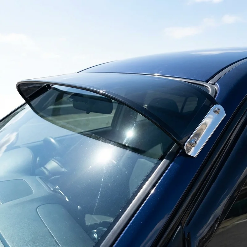 International 5600i Solid Acrylic Windscreen Sunvisor (1999 - 2014) - 1