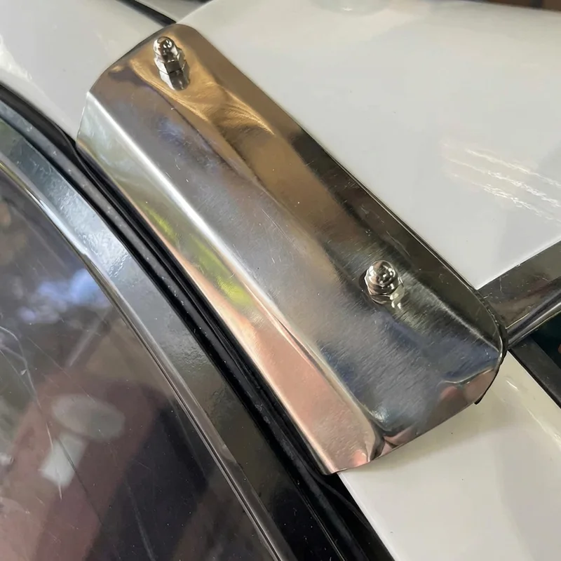 International 7400 Sonnenblenden-Halterungsset (2002 - 2020) - 1