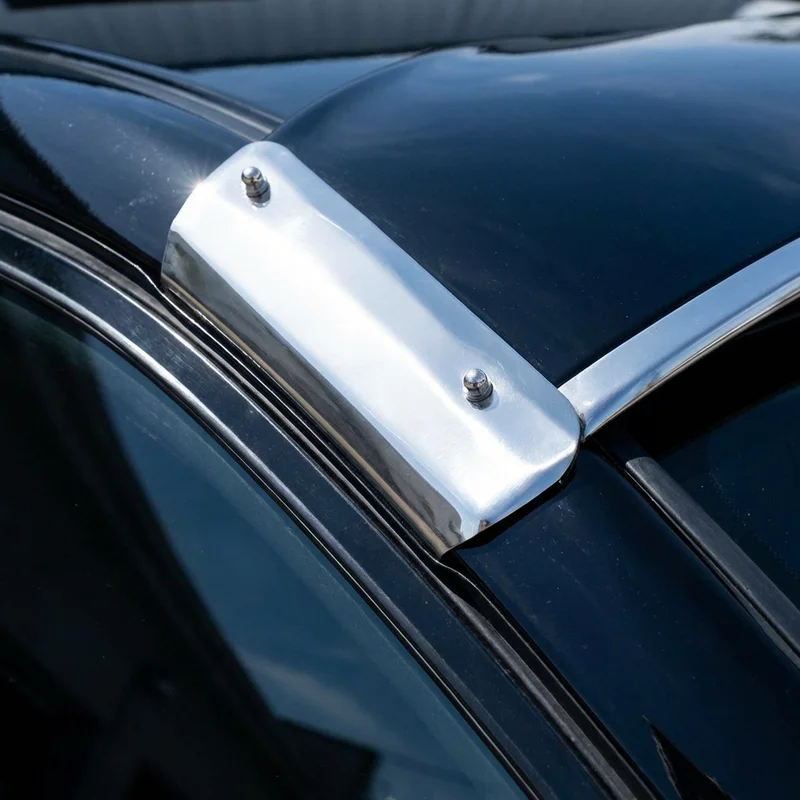 International 8200 Sonnenblenden-Halterungsset (1990 - 1998) - 1