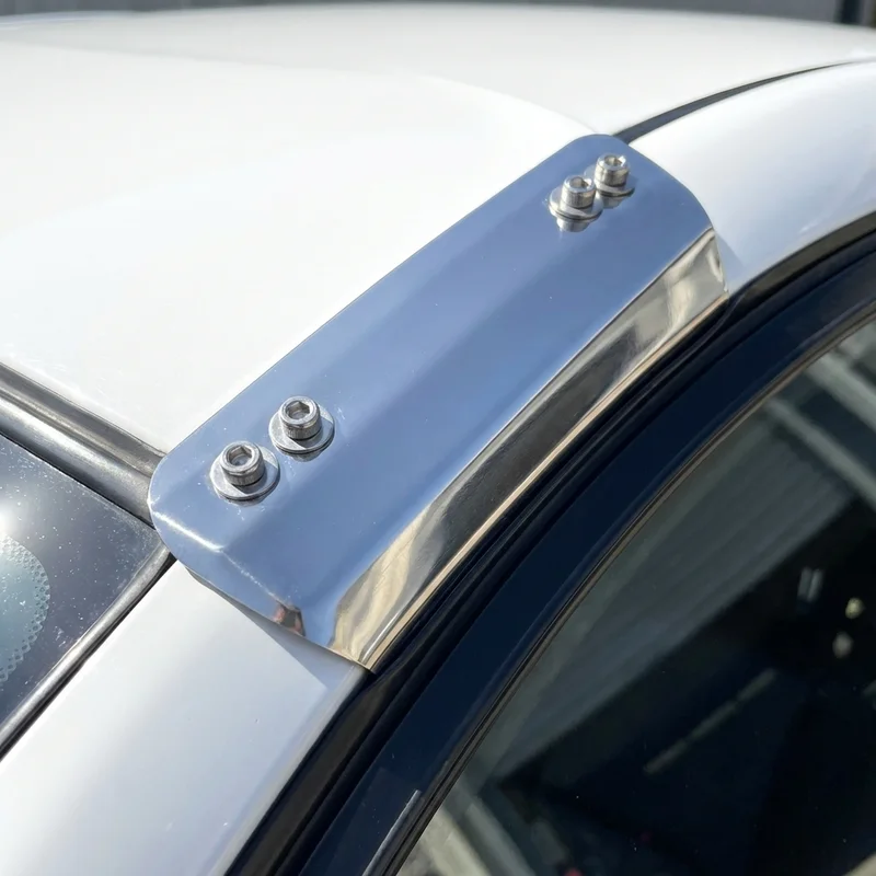 International 8500 TranStar Sunvisor Mounting Bracket Kit (2008 - 2011) - 1