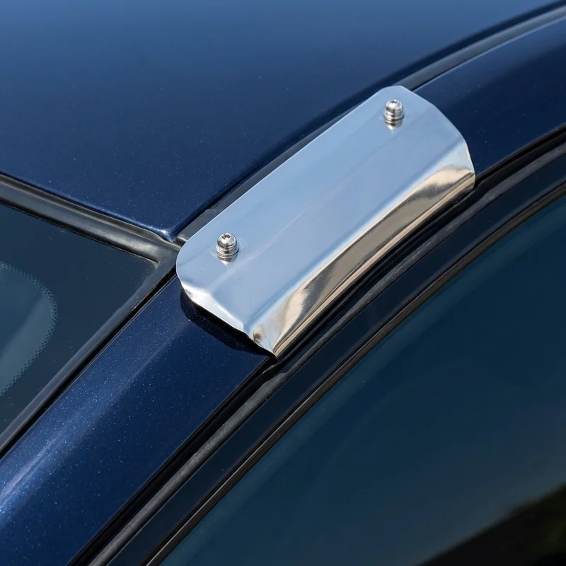 International 8600 SBA Sunvisor Mounting Bracket Kit (2003 - 2007) - 1