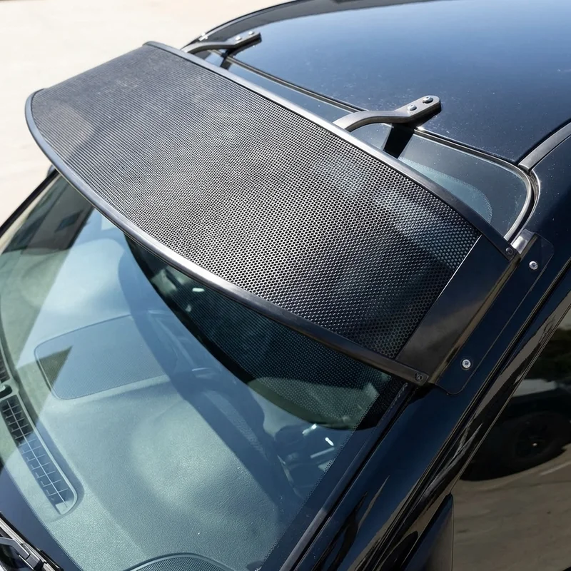International 8600 SBA Mesh Windscreen Sunvisor (2003 - 2007) - 1
