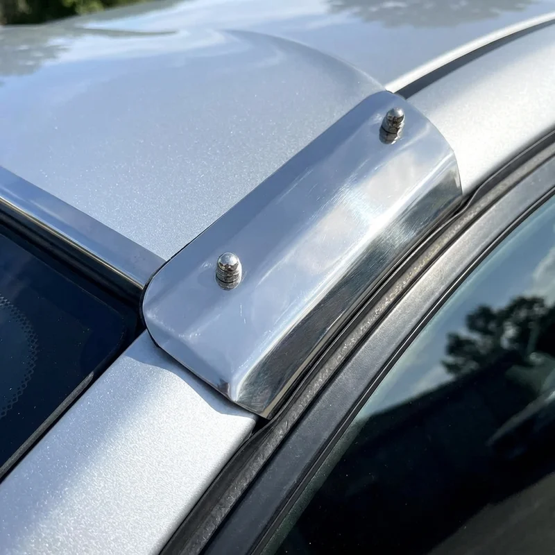 International 9200i SBA Sunvisor Mounting Bracket Kit (2000 - 2011) - 1