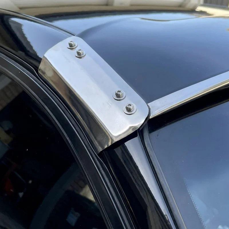 International 9900 SFA Sunvisor Mounting Bracket Kit (1999 - 1999) - 1