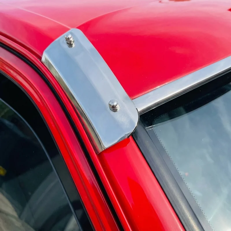 International Cargostar Sunvisor Mounting Bracket Kit (1980 - 1984) - 1