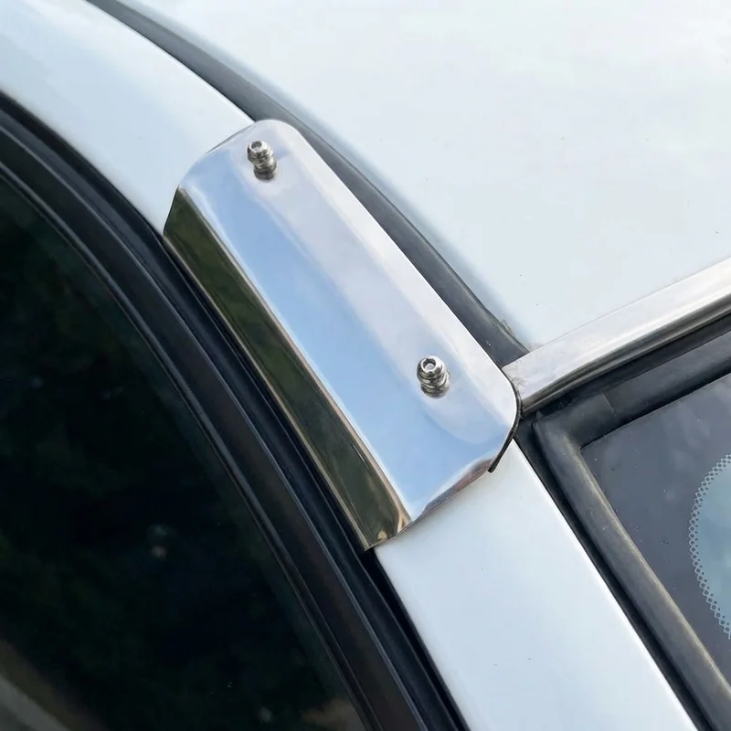 International CF500 Sunvisor Mounting Bracket Kit (2005 - 2010) - 1