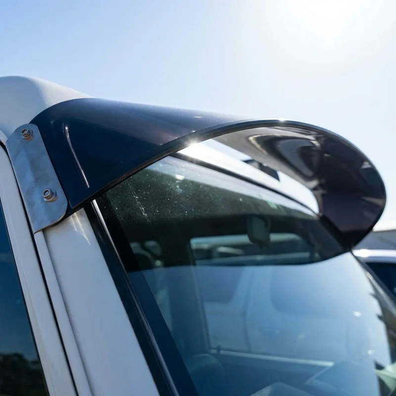 International HV507 tahke akrüül-päikesevisiir tuuleklaasile (2019 - 2022) - 1