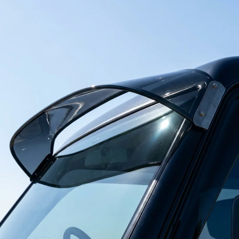 International HX520 tahke akrüül-päikesevisiir tuuleklaasile (2018 - 2022) - 1