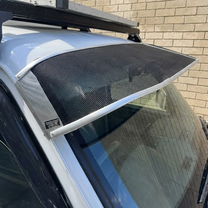 International MHC1310 Mesh Windscreen Sunvisor (1974 - 1974) - 1