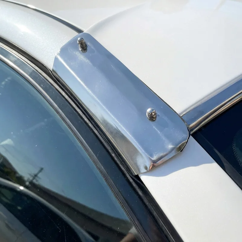 International Scout II Sunvisor Mounting Bracket Kit (1974 - 1980) - 1