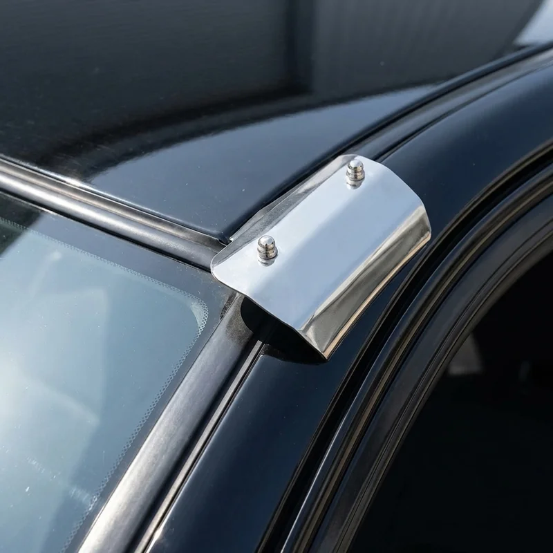 International TerraStar Sunvisor Mounting Bracket Kit (2010 - 2018) - 1