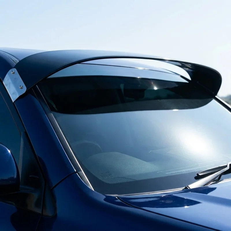 Isuzu i-280 Solid Acrylic Windscreen Sunvisor (2006 - 2006) - 1