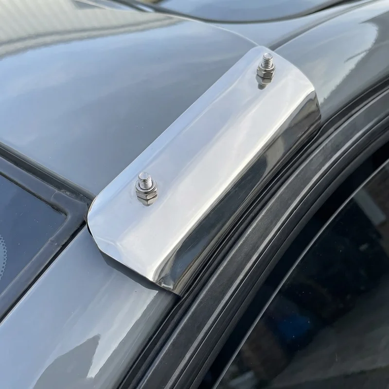 Kit Staffe di Montaggio Parasole Isuzu i 370 (2007 - 2008) - 1