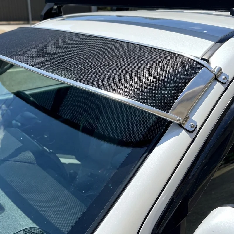 Siatkowa osłona na szybę Isuzu Impulse (1983 - 1992) - 1