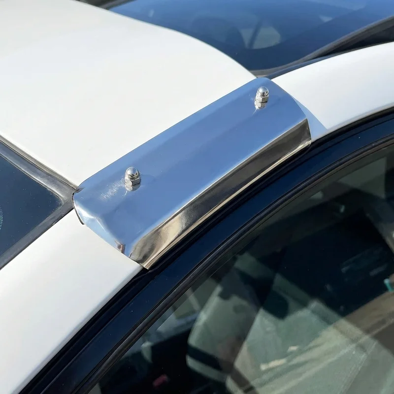 Isuzu Rodeo Sport Sunvisor Mounting Bracket Kit (2001 - 2003) - 1