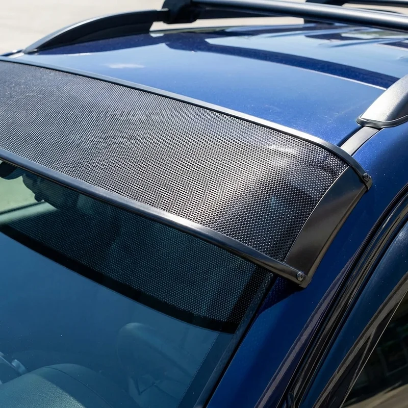 Jeep Grand Cherokee WK Mesh Windscreen Sunvisor (2022 - 2022) - 1