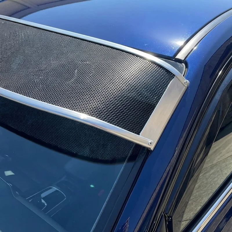 Jeep J20 Mesh Windscreen Sunvisor (1974 - 1988) - 1