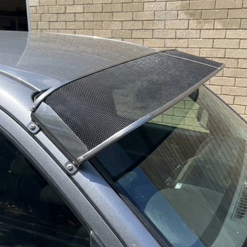 Kia Rio5 Mesh Windscreen Sunvisor (2006 - 2011) - 1