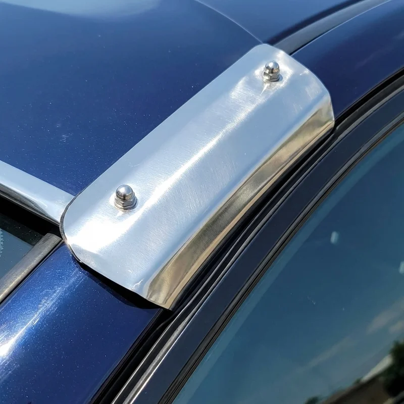 Lamborghini Espada monteringsbrakett for solskjerm (1971 - 1978) - 1