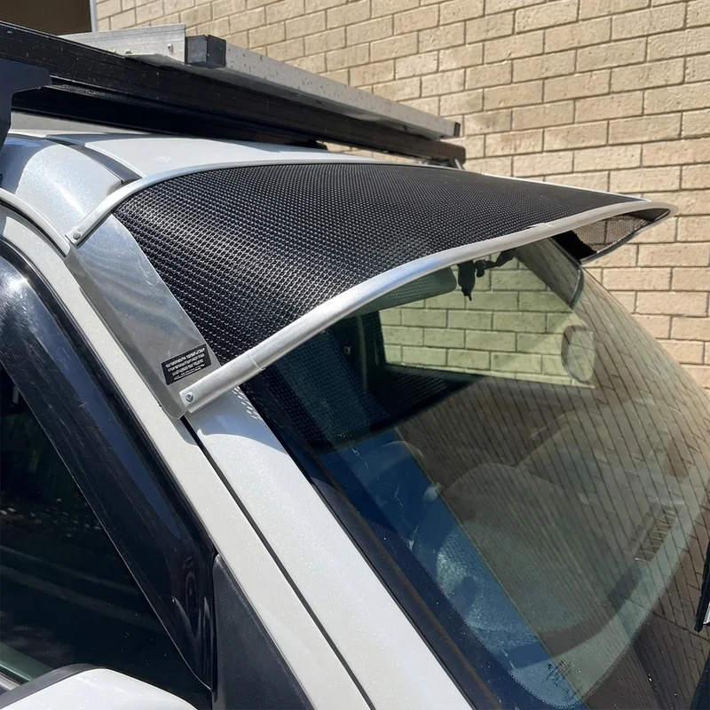 Land Rover Freelander Mesh Windscreen Sunvisor (1999 - 2006) - 1