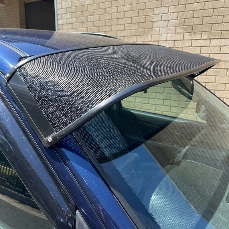 Lincoln Aviator Mesh Windscreen Sunvisor (2003 - 2025) - 1