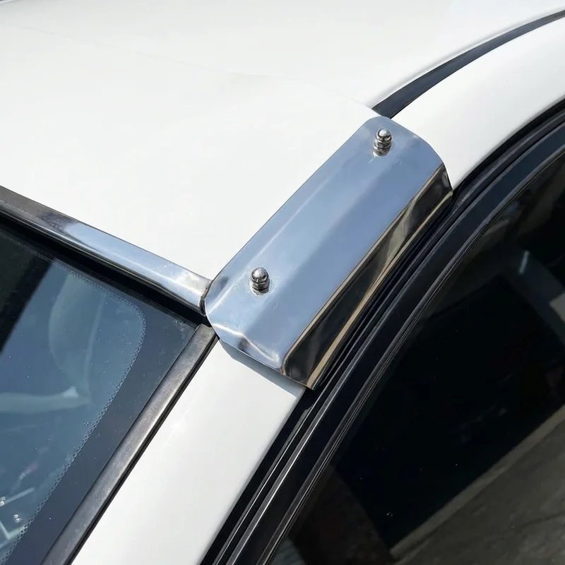 Lincoln Blackwood Sunvisor Mounting Bracket Kit (2002 - 2003) - 1